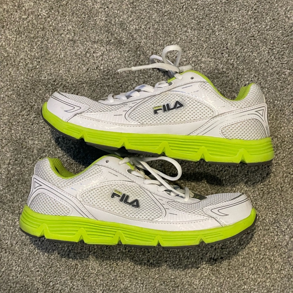 Fila Women’s White and Neon Green Sneakers